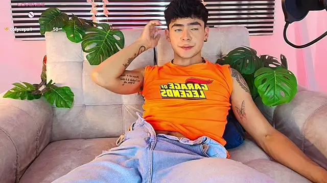 CamiiGuzmanX 网络视讯表演