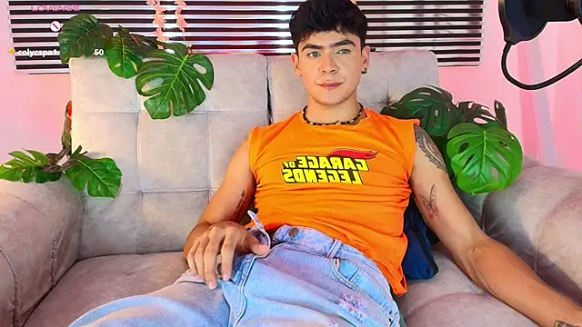 CamiiGuzmanX Show Webcam