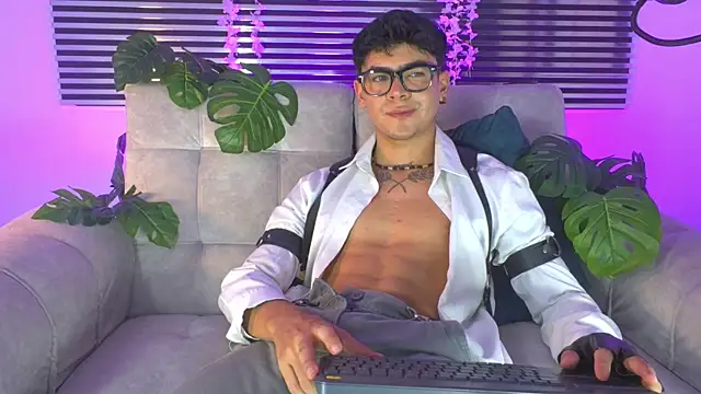 عرض كام CamiiGuzmanX