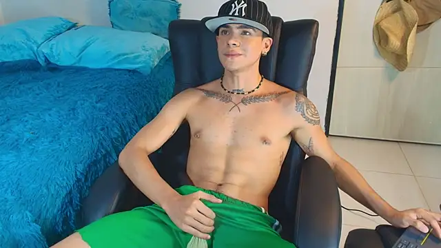 CamiiGuzmanX Pertunjukan Webcam