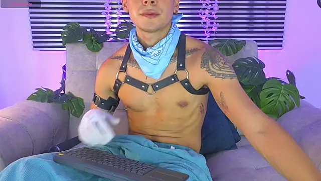 CamiiGuzmanX 웹캠 쇼