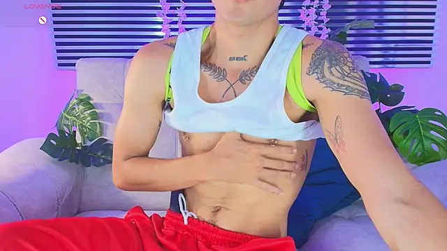 CamiiGuzmanX Show Webcam