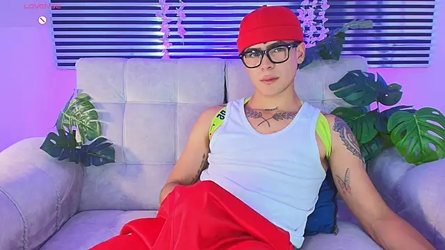 Вебкам-шоу CamiiGuzmanX