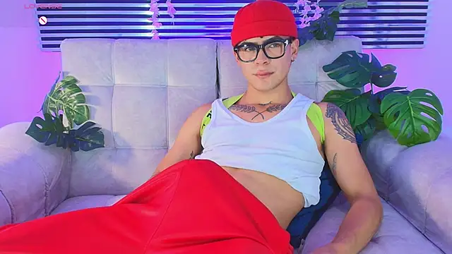 CamiiGuzmanX Show Webcam