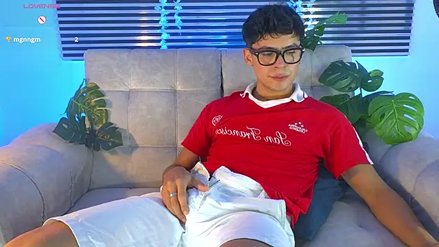 عرض كام CamiiGuzmanX