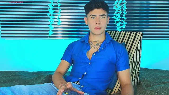 โชว์เว็บแคมของ CamiiGuzmanX