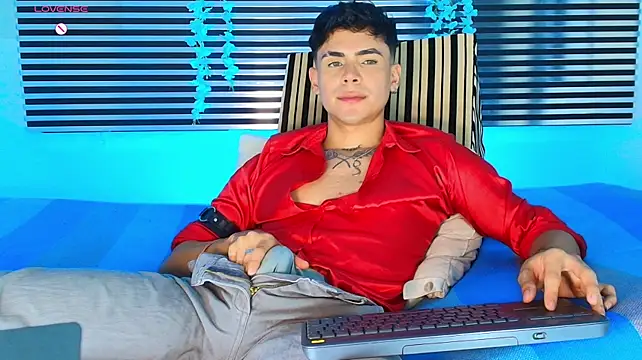 CamiiGuzmanX Webcamshow