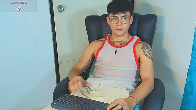 הופעת וובקאם של CamiiGuzmanX