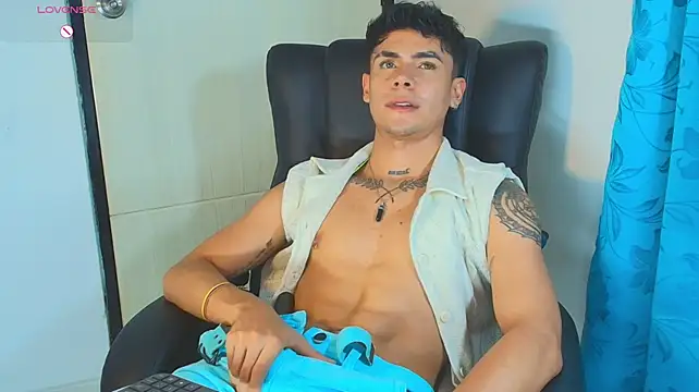 CamiiGuzmanX – webcam-show