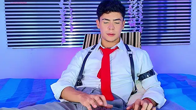 โชว์เว็บแคมของ CamiiGuzmanX