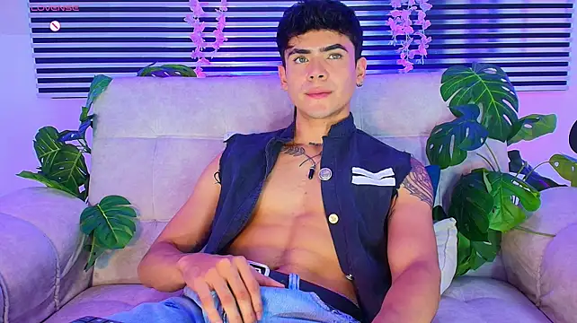 CamiiGuzmanX Webcam-Show