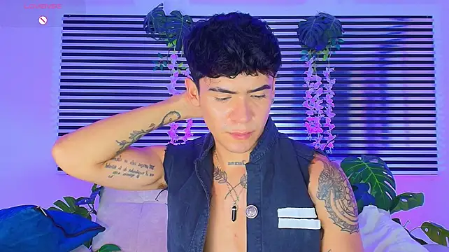 CamiiGuzmanX Pertunjukan Webcam