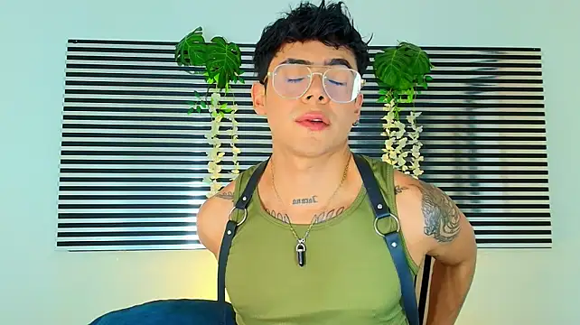 CamiiGuzmanX Show Webcam