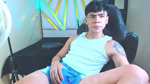 CamiiGuzmanX 在線直播表演