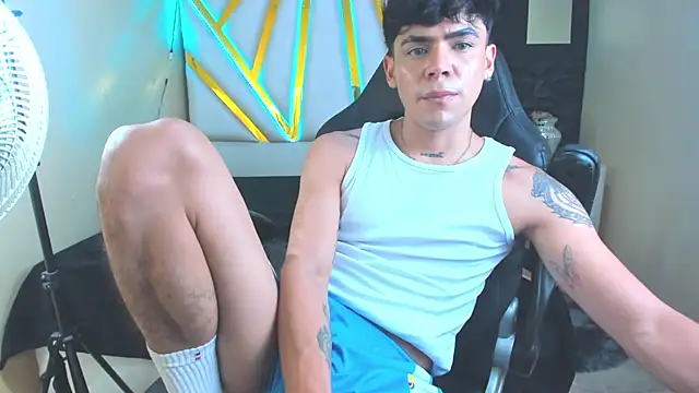 CamiiGuzmanX Show Webcam