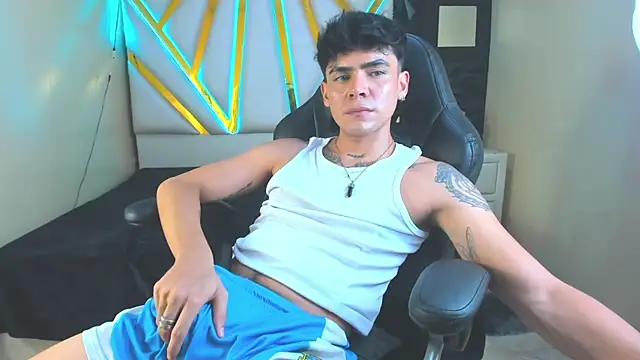 CamiiGuzmanX 在線直播表演