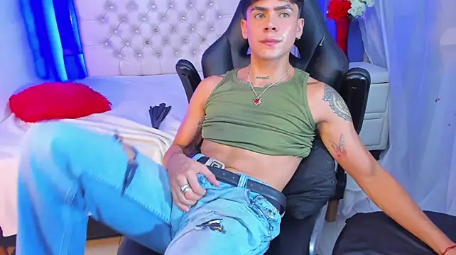 CamiiGuzmanX's Webcam Show