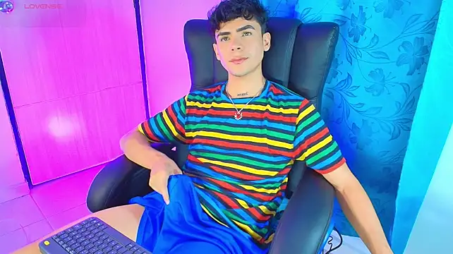 Živý XXX chat CamiiGuzmanX