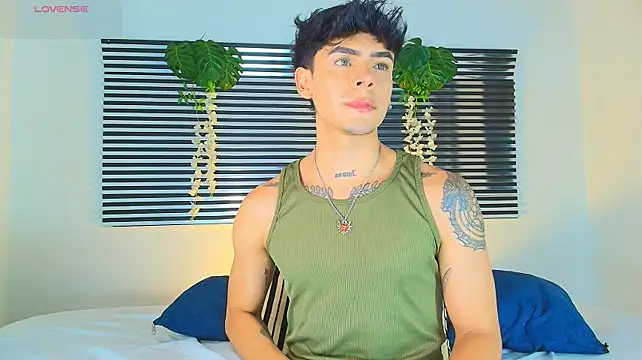 CamiiGuzmanX Show Webcam