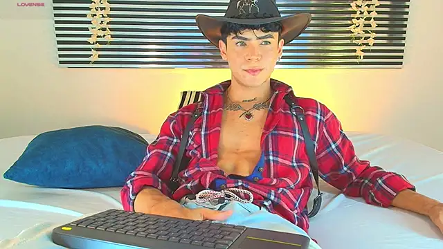 CamiiGuzmanX webcam show