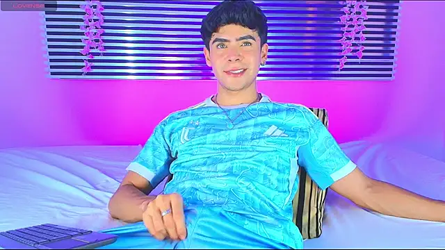 CamiiGuzmanX Show Webcam