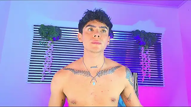 Вебкам-шоу CamiiGuzmanX