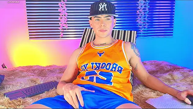 CamiiGuzmanXn Webbikameraesitys