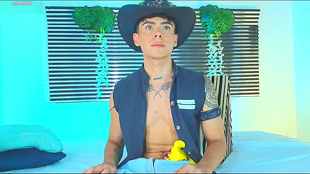 CamiiGuzmanXn Webbikameraesitys
