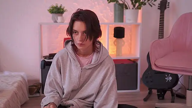 عرض كام Monica_Law_