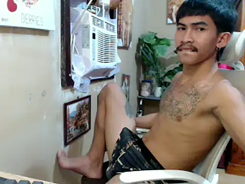 King_BigCock69 Pertunjukan Webcam