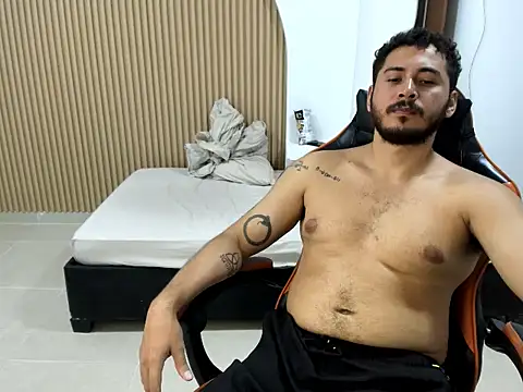 ashlan_kingn Webbikameraesitys
