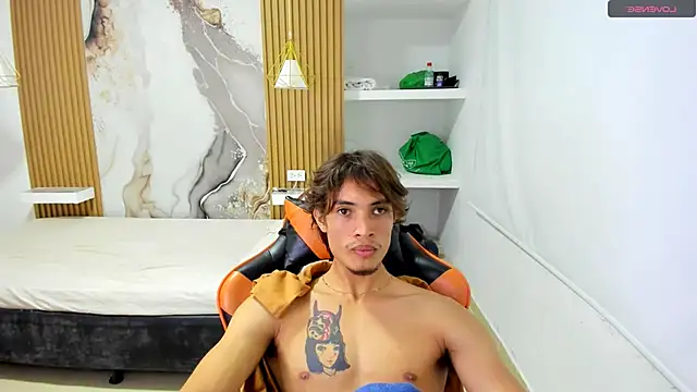 kenshi_roa Show in webcam