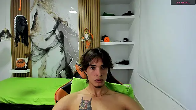 Show de kenshi_roa na webcam