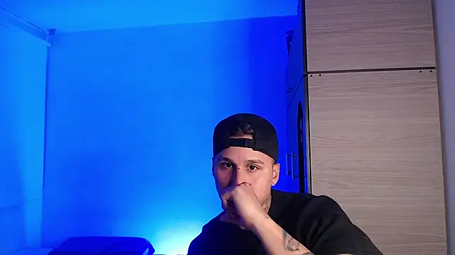 valentinosex1 Show Webcam