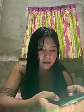 Naughty_Janna Pertunjukan Webcam