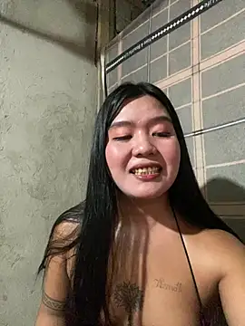 Naughty_Jannaのウェブカメラショー