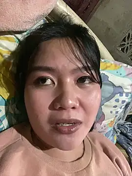 Naughty_Janna Pertunjukan Webcam