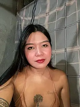 Naughty_Jannaのウェブカメラショー