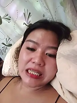 Naughty_Janna Pertunjukan Webcam