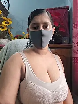 Cute_Faria 网络视讯表演