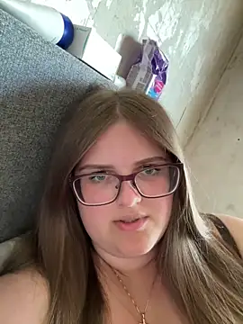 Živý XXX chat CurvyPaar2