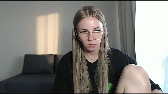 HitGyrl Chat XXX live