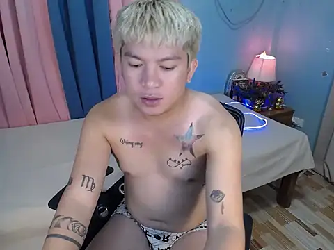 Fuckboii_intown Pertunjukan Webcam