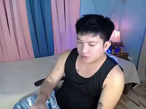 Fuckboii_intown Pertunjukan Webcam