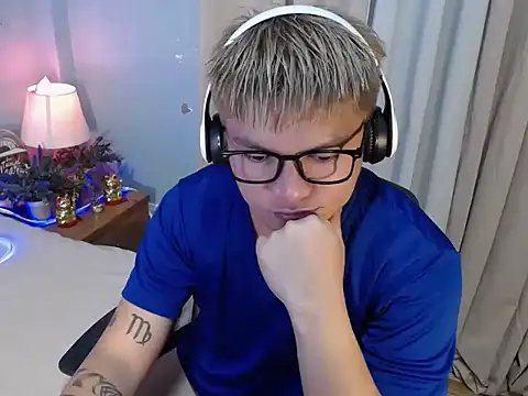 Fuckboii_intown's Webcam Show