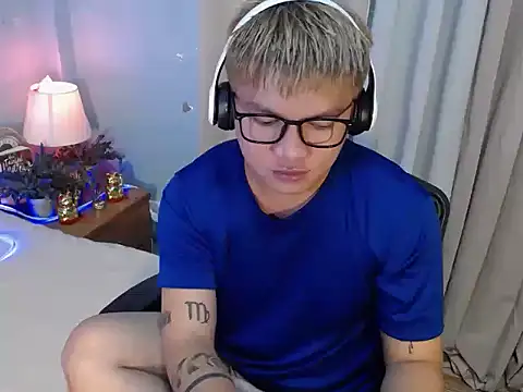 عرض كام Fuckboii_intown