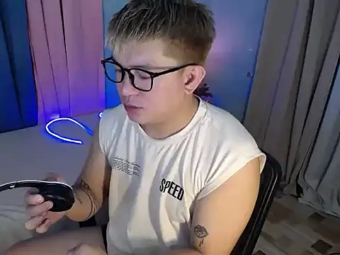 Fuckboii_intown Pertunjukan Webcam
