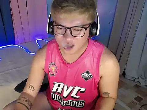 Fuckboii_intown 웹캠 쇼