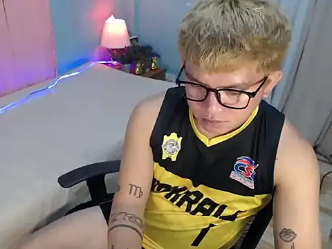 Fuckboii_intown: вебкам-шоу