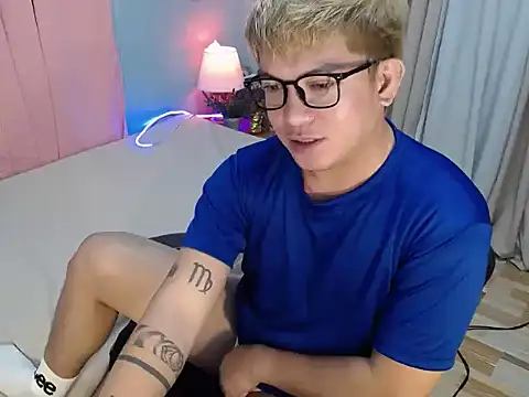 Fuckboii_intown Pertunjukan Webcam